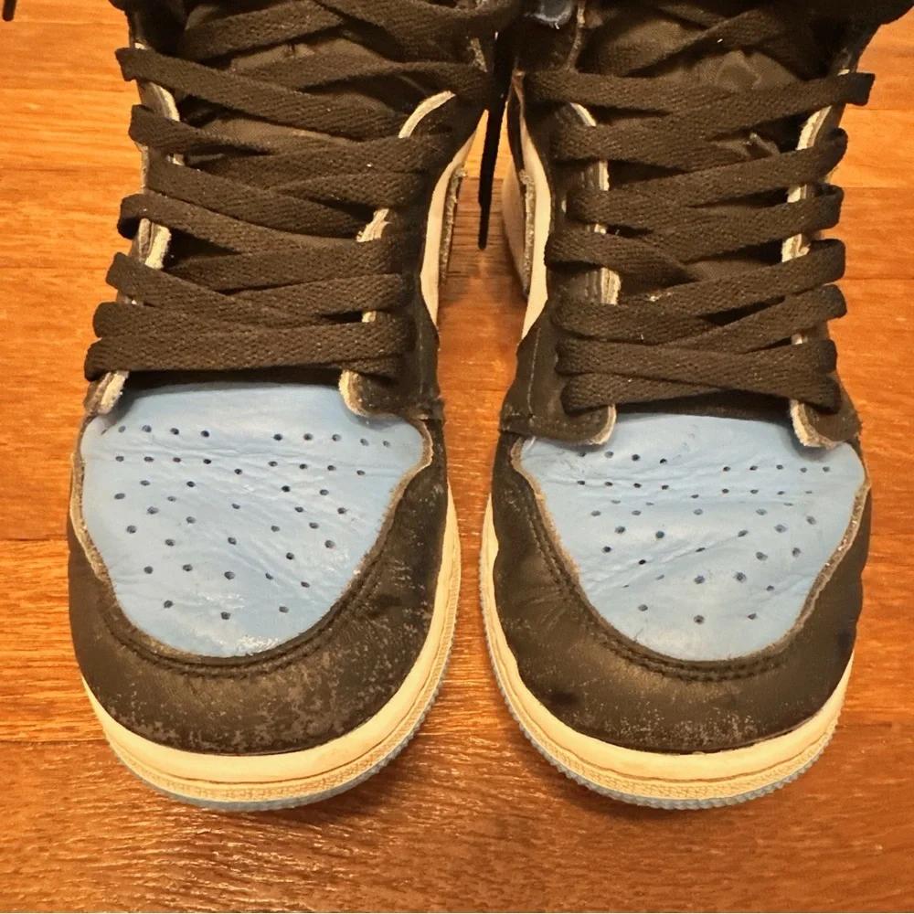Nike Air Jordan 1 High FD1437-400 University Blue Black White Youth 7Y UNC Toe